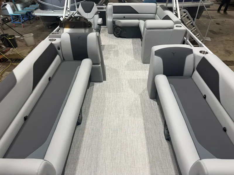Slide: The Image of Tahoe Sport CRB 2180 Cruise Rear Bench & 4-Stroke $30995 2027 - 6