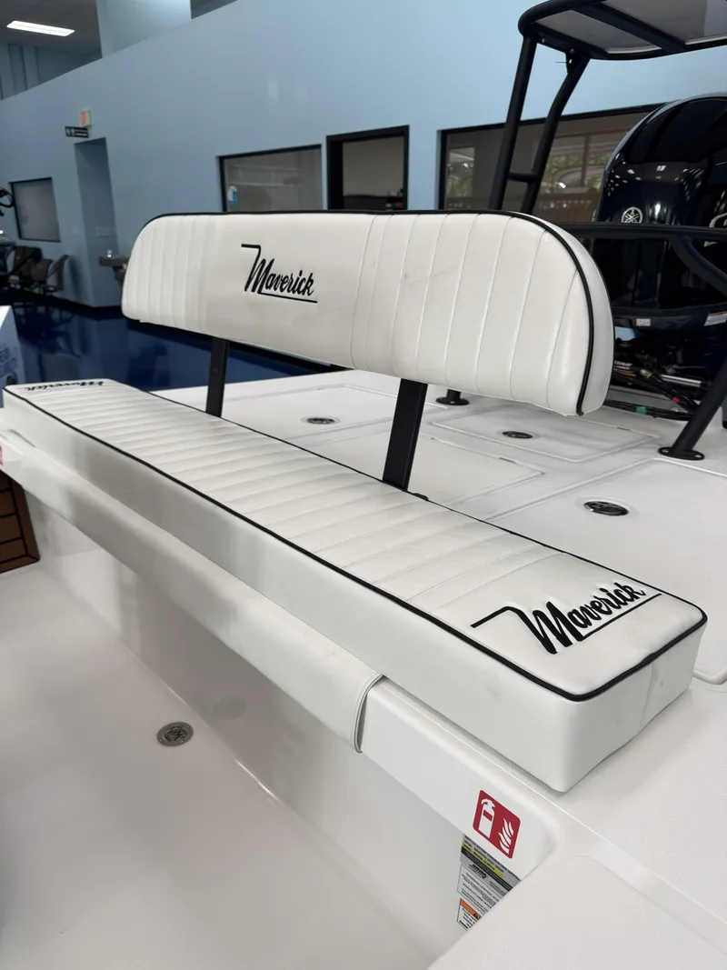 Slide: The Image of The 2027 Maverick 18 HPX-V features a white cushioned bench seat with Maverick branding. - 20