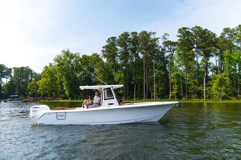 Slide: The Image of Sea Hunt Ultra 305SE 2027 - 4