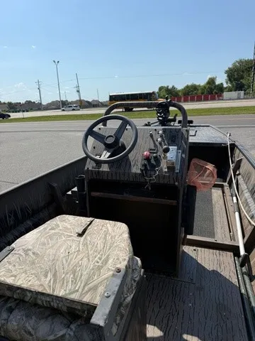 Slide: The Image of Pro-Drive 18 Center Console 2018 - 5