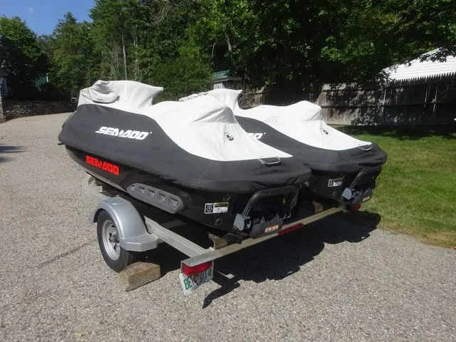 Slide: The Image of Sea-Doo GTX 2013 - 3