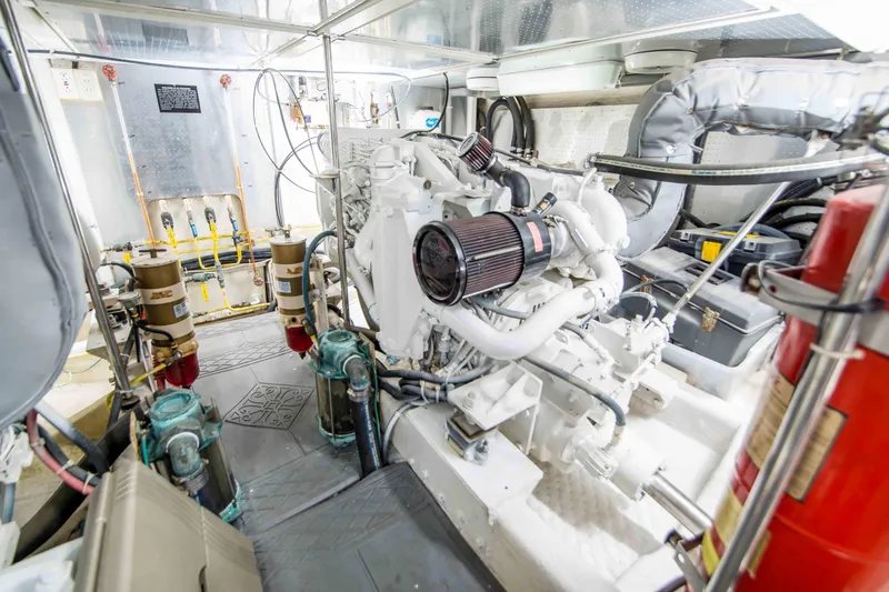 Slide: The Image of McKinna 57 Pilothouse 1998 - 32