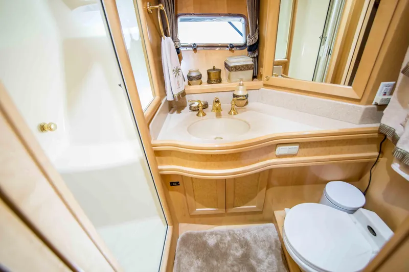 Slide: The Image of McKinna 57 Pilothouse 1998 - 30