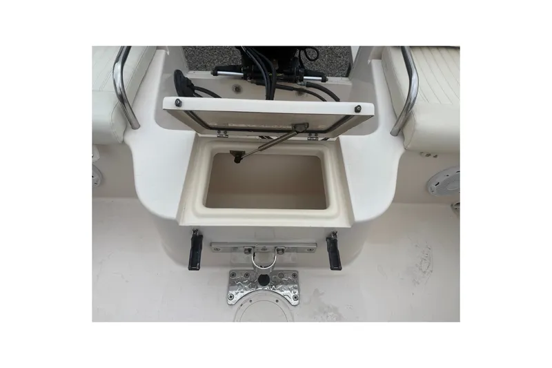 Slide: The Image of Open storage compartment on 2007 Grady-White Tournament 205 boat. - 27