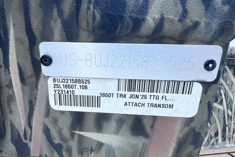 Slide: The Image of 2025 Tracker Grizzly 1650 T Prairie Wings Edition identification plate with serial numbers. - 24