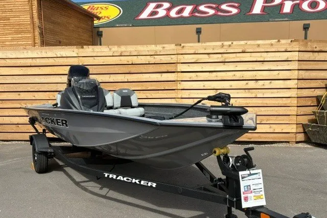 The Image of 2027 Tracker Pro Team 175 Crappie Edition boat on trailer at Bass Pro Shop. - 0