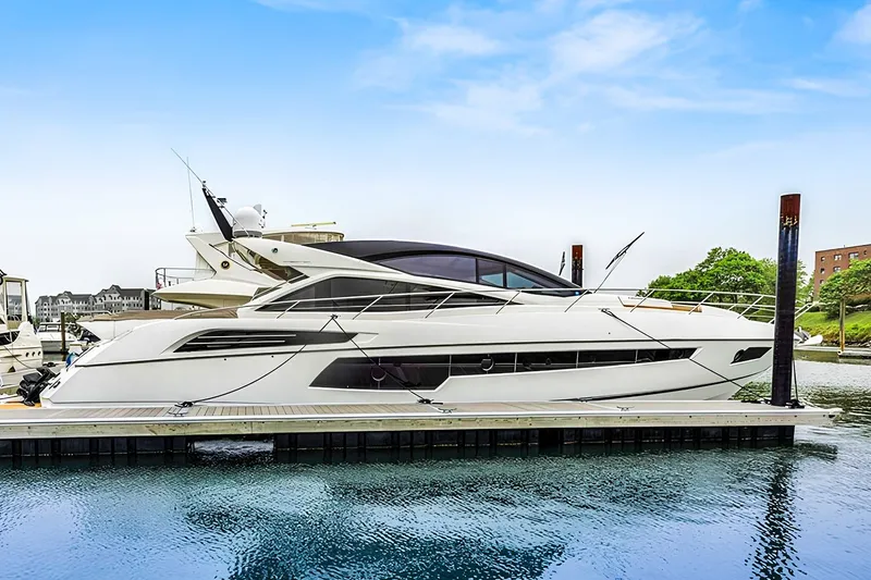 The Image of Sunseeker Predator 68 2015 - undefined