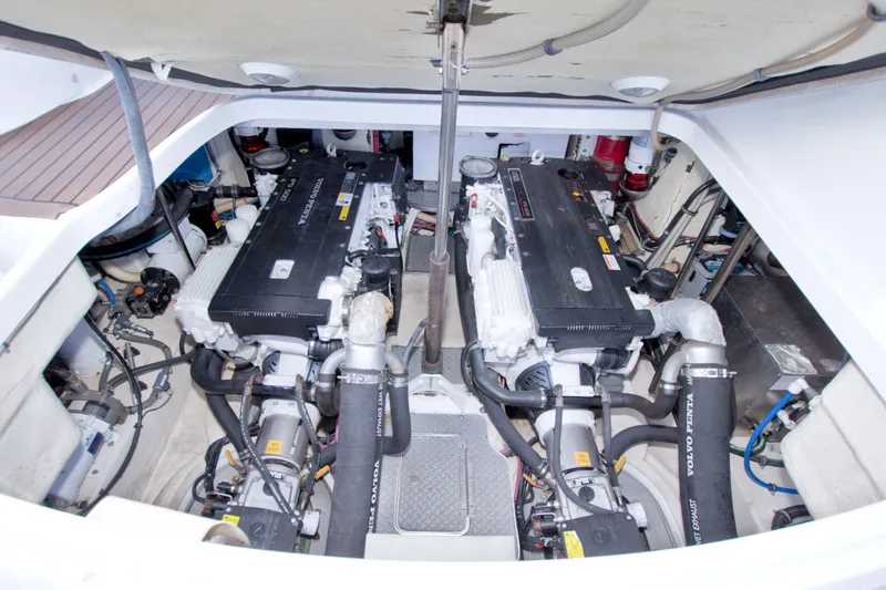 Slide: The Image of Engine room of a 2008 Formula 40 Performance Cruiser with dual Volvo Penta engines. - 55