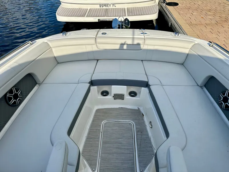 Slide: The Image of Sea Ray SDX 290 Outboard 2026 - 28