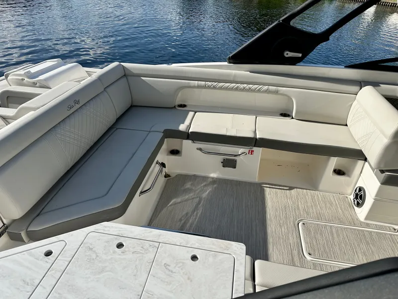 Slide: The Image of Sea Ray SDX 290 Outboard 2026 - 20
