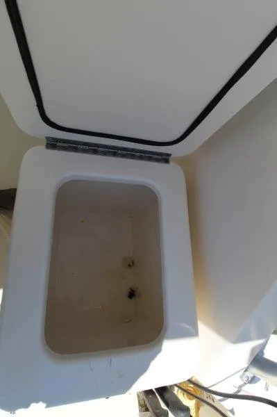 Slide: The Image of Cockpit / Fishing Equipment 6 - Drink Box / Live Well - 34