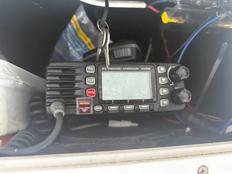 Slide: The Image of Standard Horizon marine radio in a 2016 NauticStar 22 XS Offshore boat. - 28