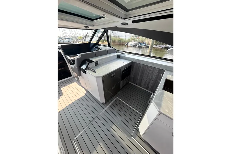 Slide: The Image of Interior of 2025 Formula 500 Super Sport Crossover yacht with modern design and sleek finishes. - 24