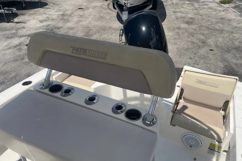 The Image of Pathfinder 2005 TRS boat interior with seating and rod holders, 2023 model. - 1