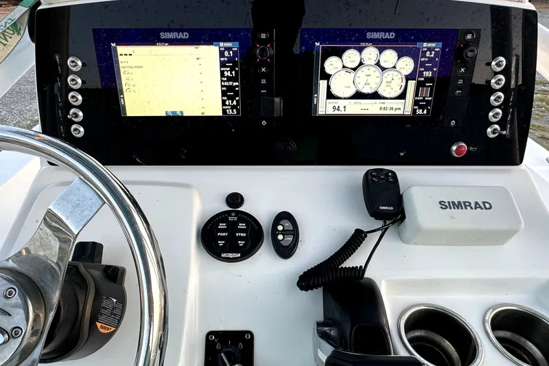 Slide: The Image of Sportsman Masters 247 Bay Boat 2017 - 9