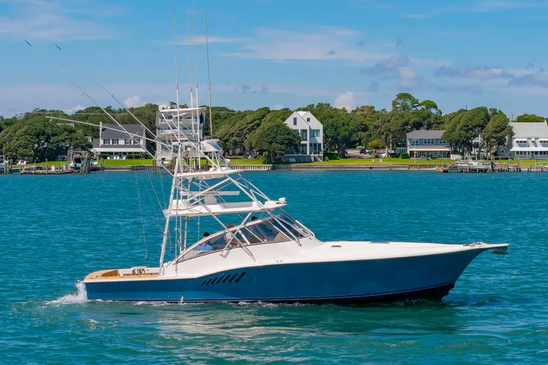 Slide: The Image of Albemarle 410 Express Fisherman 2004 - 61