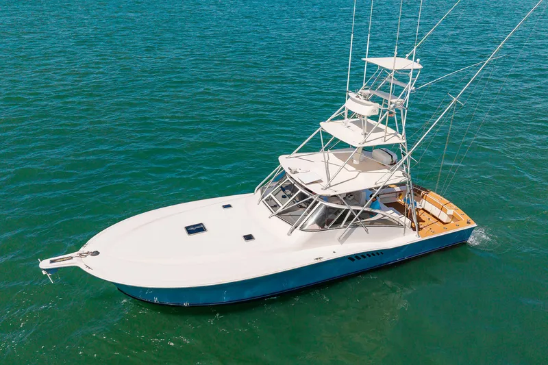 Slide: The Image of Albemarle 410 Express Fisherman 2004 - 64