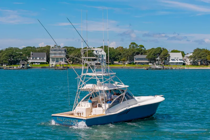 Slide: The Image of Albemarle 410 Express Fisherman 2004 - 60