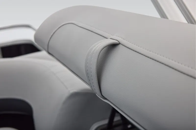 Slide: The Image of Sun Tracker SportFish 22 DLX 2027 - 42