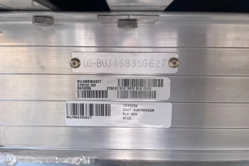 Slide: The Image of 2027 Sun Tracker SportFish 22 DLX hull identification number and barcode labels. - 102