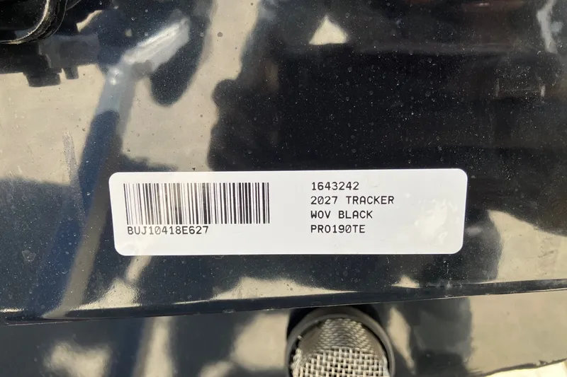 Slide: The Image of Label on 2027 Tracker Pro Team 190 boat, black color, with barcode and serial number. - 15