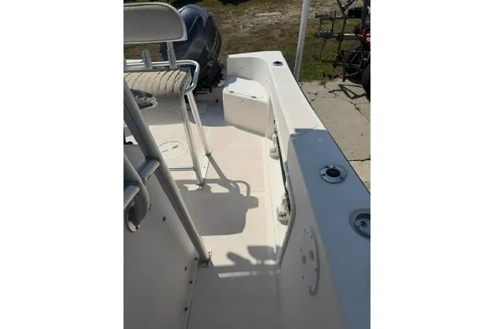 Slide: The Image of 2007 KenCraft 210 Sea King boat interior with seating and fishing rod holders. - 21