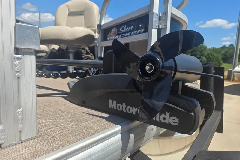 Slide: The Image of 2021 Sun Tracker Bass Buggy 18 DLX with Motorguide trolling motor on deck. - 15