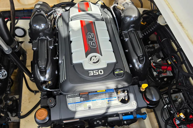 Slide: The Image of Engine of 2023 Formula 290 Bowrider boat, featuring Mercury 6.2L 350 horsepower. - 34