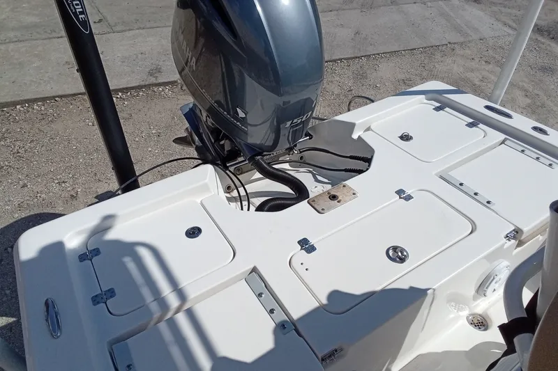 Slide: The Image of 2016 Key West 210 Bay Reef boat with Yamaha 150 outboard motor, rear deck view. - 22