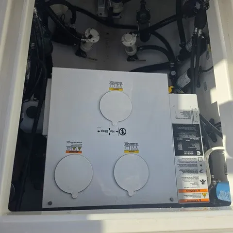 Slide: The Image of Regulator Marine 41 Offshore 2024 - 7