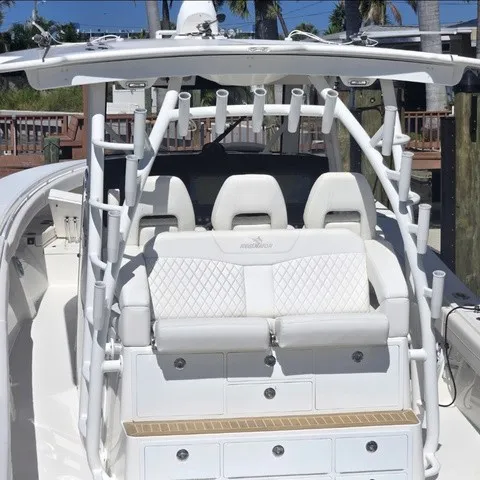 Slide: The Image of Regulator Marine 41 Offshore 2024 - 21