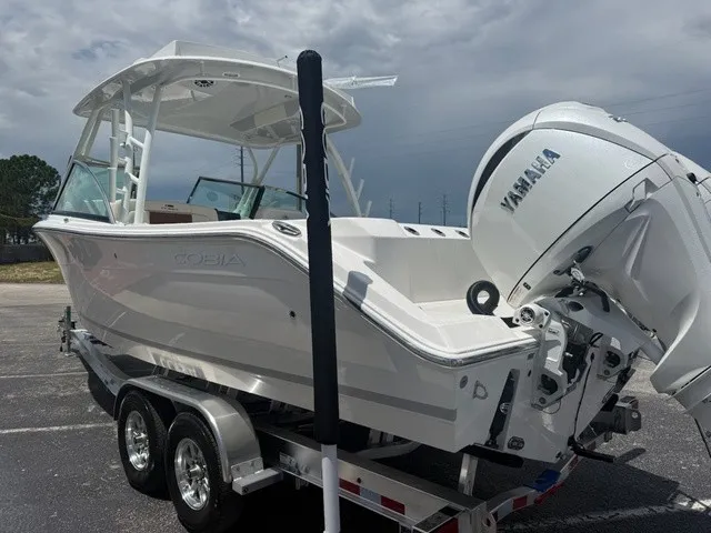 Slide: The Image of Cobia 280 Dual Console 2027 - 6