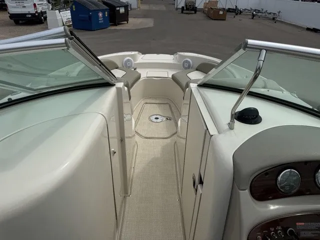 Slide: The Image of Sea Ray 270 Sundeck 2006 - 31