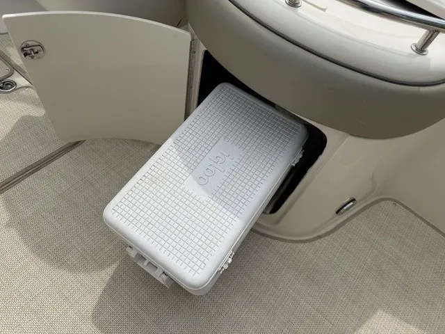 Slide: The Image of Sea Ray 270 Sundeck 2006 - 14