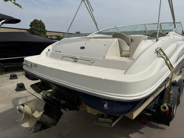 Slide: The Image of Sea Ray 270 Sundeck 2006 - 5