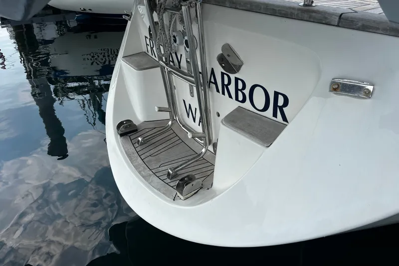 Slide: The Image of Stern view of 1997 Hallberg-Rassy 42F yacht docked at Friday Harbor. - 77