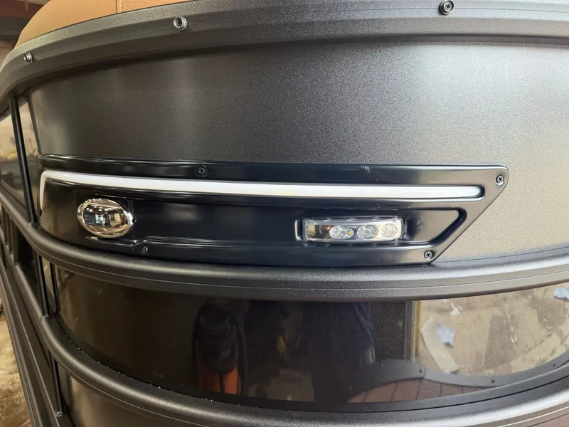 Slide: The Image of Bentley Pontoons Elite 300HP 253 Swingback Tritoon 2027 - 42