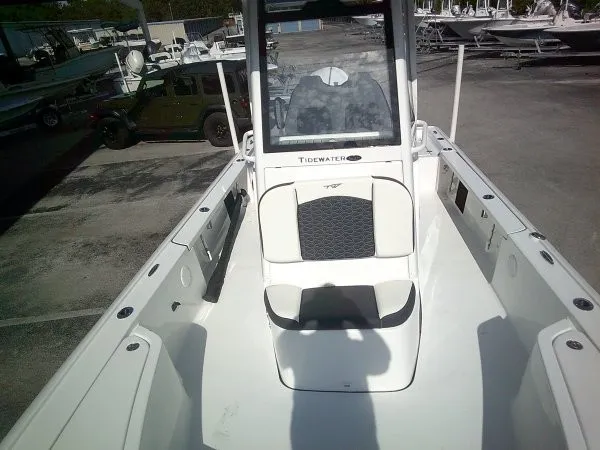 Slide: The Image of Tidewater 2410 Bay Max 2027 - 7