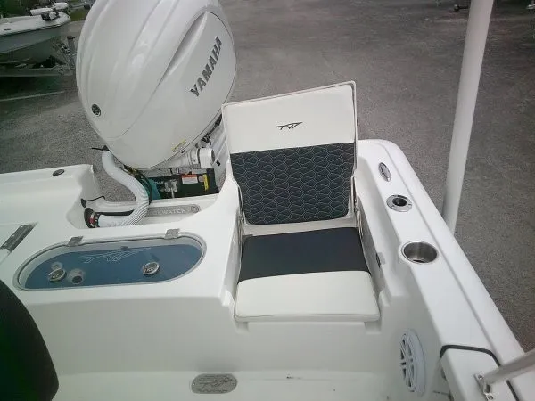 Slide: The Image of Tidewater 2110 Bay Max 2027 - 3