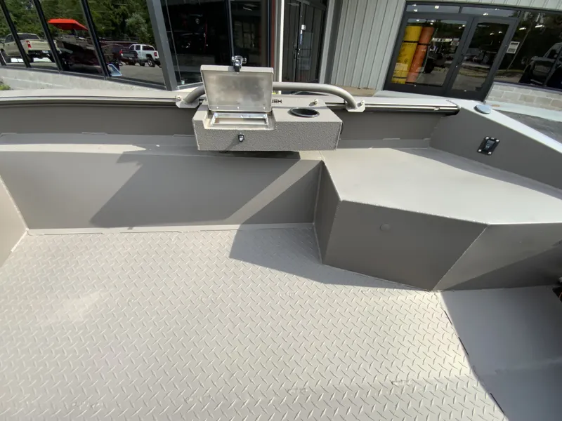 Slide: The Image of Ambush Boats 652 2026 - 8