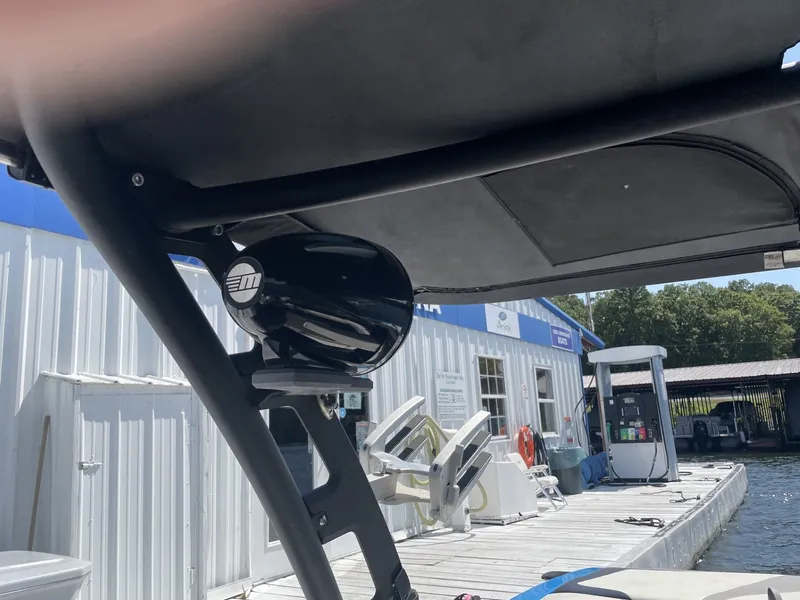 Slide: The Image of Malibu Wakesetter 23 LSV 2015 - 30