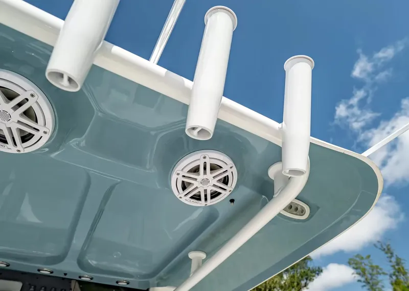 Slide: The Image of Sea Hunt Ultra 239SE 2027 - 14