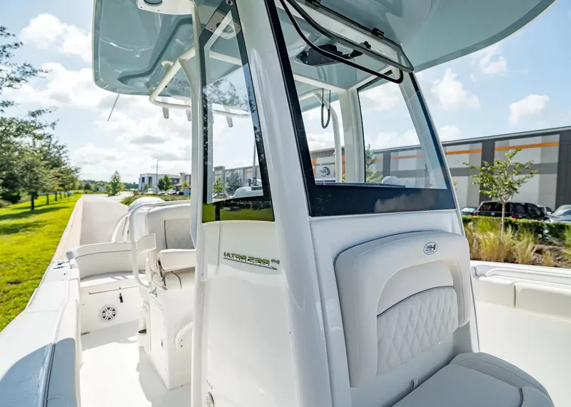 Slide: The Image of Sea Hunt Ultra 239SE 2027 - 20