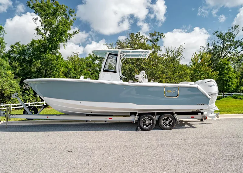 Slide: The Image of Sea Hunt Ultra 275SE 2027 - 2