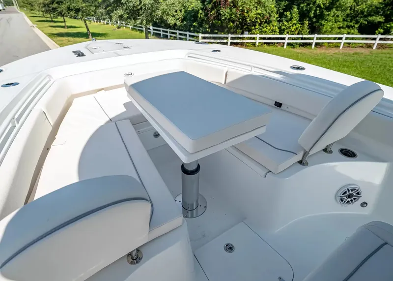 Slide: The Image of Sea Hunt Ultra 275SE 2027 - 23
