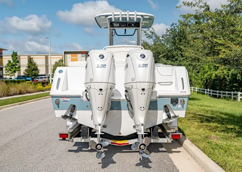 Slide: The Image of Sea Hunt Ultra 275SE 2027 - 4