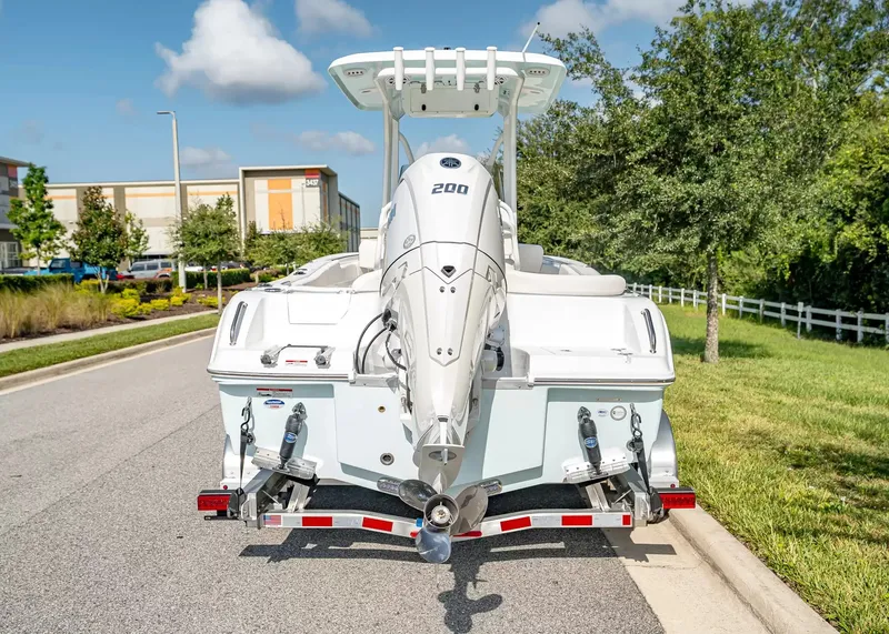 Slide: The Image of Sea Hunt Ultra 219 2027 - 2