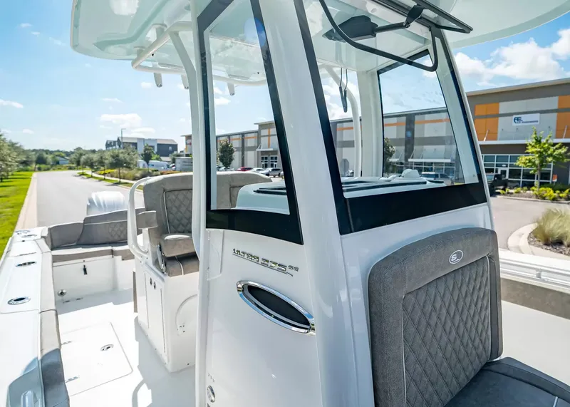 Slide: The Image of Sea Hunt Ultra 275SE 2027 - 20