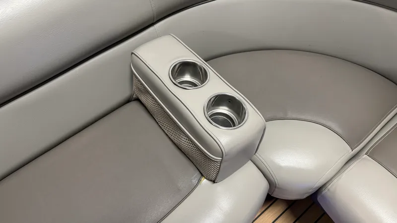 Slide: The Image of Premier 250 S-SERIES 2015 - 71