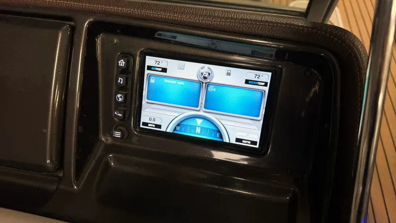 Slide: The Image of Premier 250 S-SERIES 2015 - 46